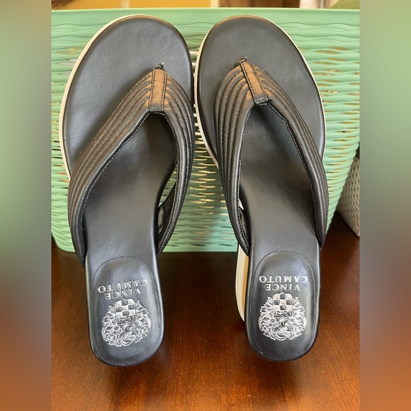 Vince Camuto perseena wedge sandals - Picture 4 of 8